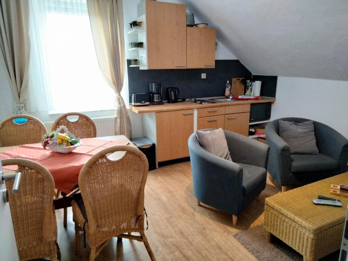 Mit Dennis Und Alexander Alexander Mit Klimaanlage Apartamento
